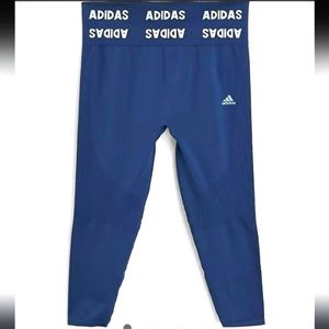 💙Adidas training plus aeoknit seamless leggings 😘